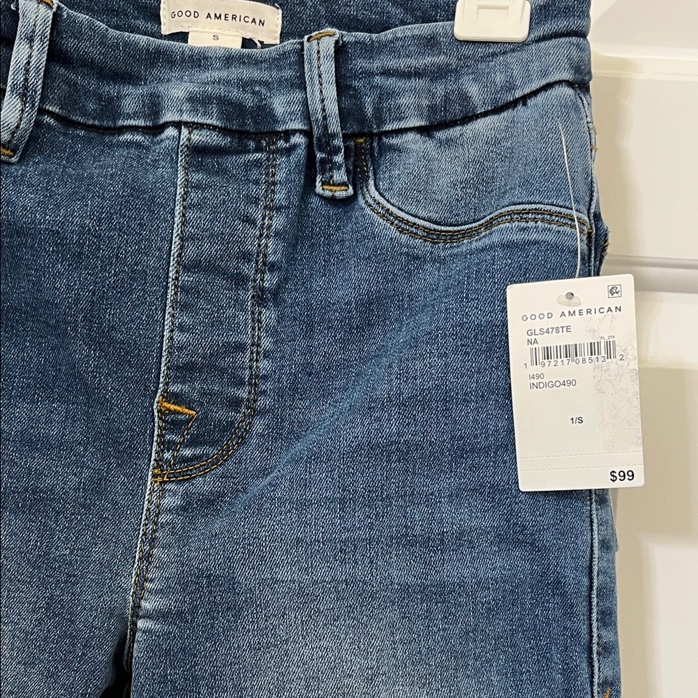 Good American pull on straight jeans S